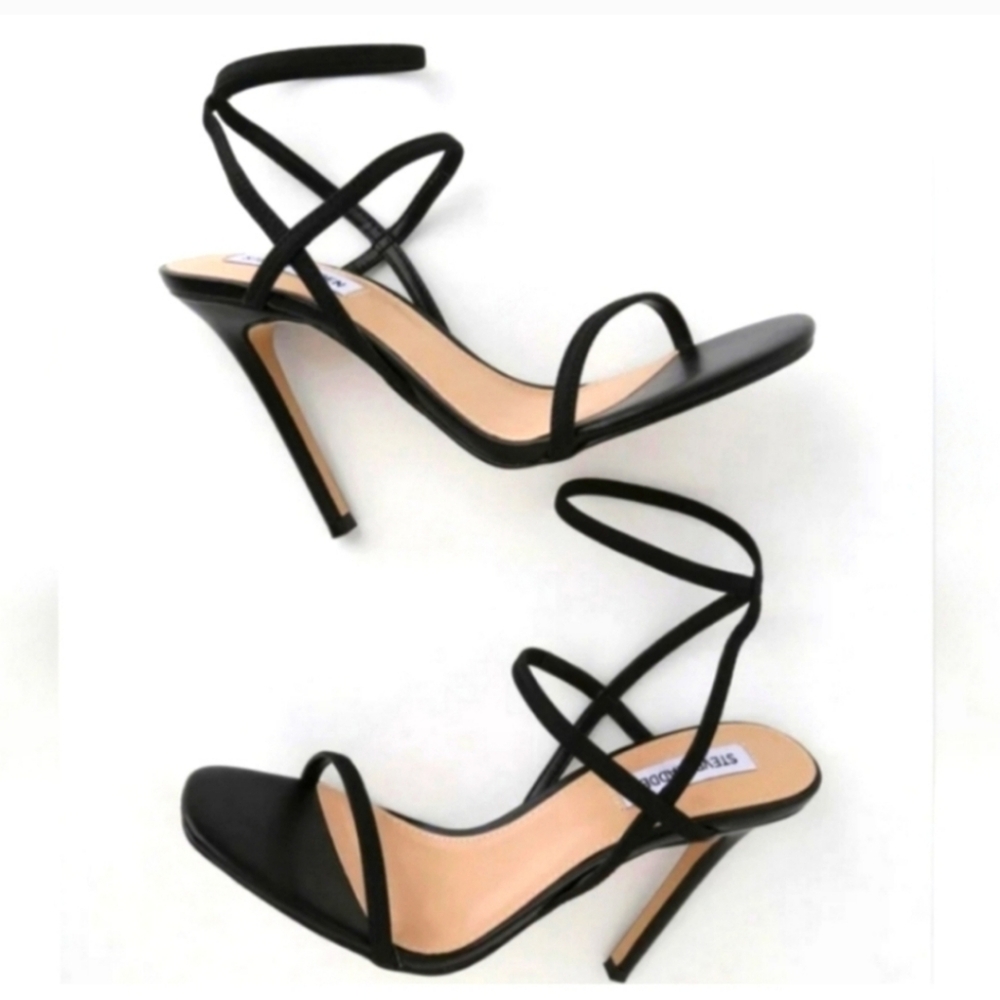 STEVE MADDEN NECTUR strapoy Heels Size 10